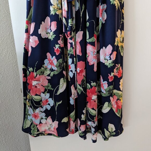 Floral Midi Dress 3/4 Sleeves Faux Wrap - Picture 2 of 3